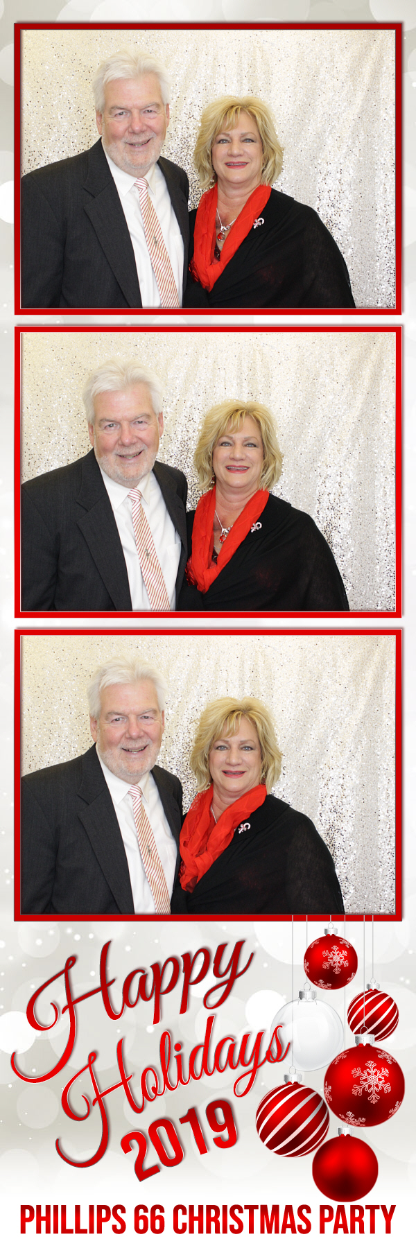 Phillips 66 Christmas Party | View more photos from the event at gallery.photoboothbillings.com/u/PhotoBoothBillings/Phillips-66-Christmas-Party